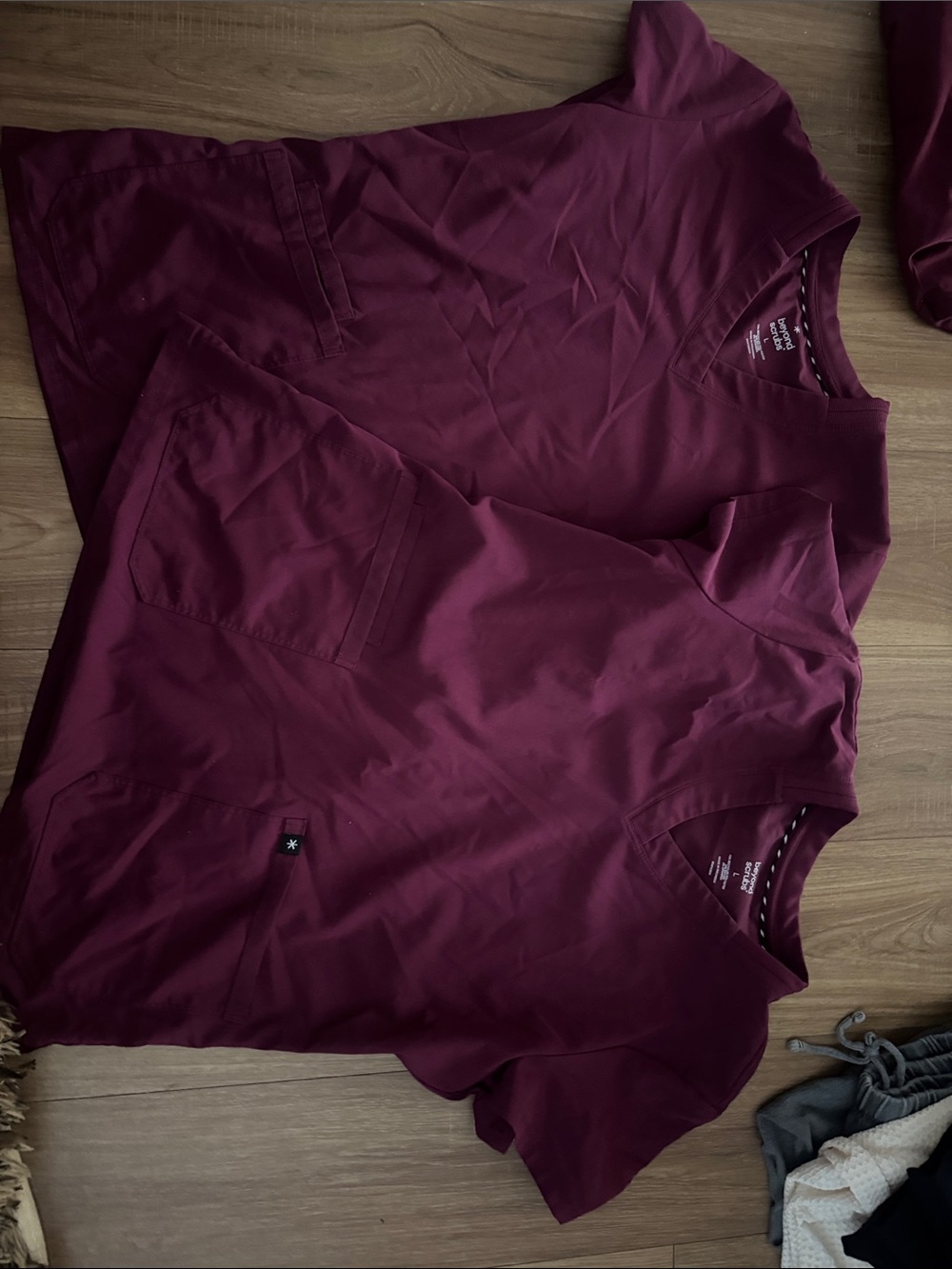 women’s V-Neck Medical Scrub Top - Burgundy